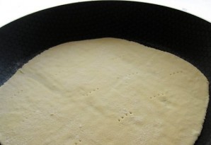 Пирог на сковороде сладкий - фото шаг 4