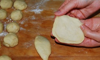 Картофельные пирожки в духовке - фото шаг 5
