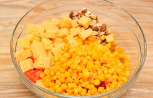 Салат из кукурузы консервированной - фото шаг 2