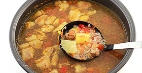 Суп с мясом в мультиварке - фото шаг 9