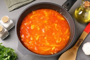 Куриные фрикадельки в томатном соусе - фото шаг 7