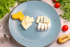 Сырная нарезка на год Лошади