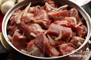 Шашлык из свинины с помидорами - фото шаг 3