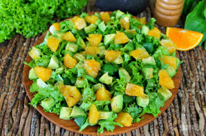 Зеленый салат с апельсинами - фото шаг 7
