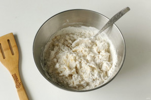 Пышки с сыром на сковороде - фото шаг 4