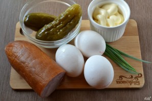 Салат с ветчиной в креманках - фото шаг 1