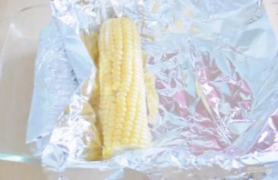 Кукуруза, запеченная со специями и зеленью - фото шаг 2