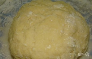 Тесто для вареников с капустой - фото шаг 2