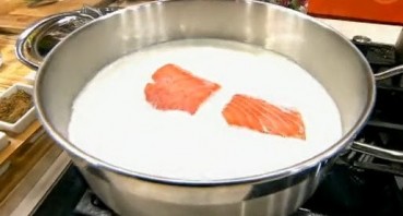 Молочный суп с рыбой - фото шаг 3