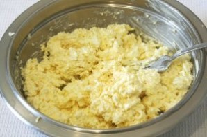 Сыр с чесноком и майонезом - фото шаг 3