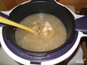 Грибной суп из шампиньонов с плавленым сыром - фото шаг 5