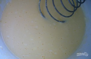 Пирог на кефире с начинкой - фото шаг 1