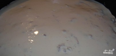 Заливной пирог с сайрой и рисом - фото шаг 6