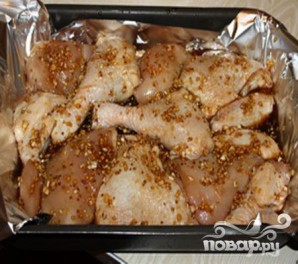 Курица, запеченная в фольге в винном маринаде - фото шаг 3