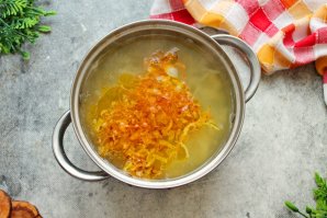 Щи рыбные - фото шаг 8