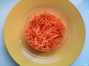 Салат с корейской морковкой - фото шаг 2