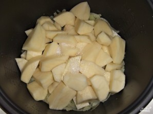 Картофель в сливках в мультиварке - фото шаг 6
