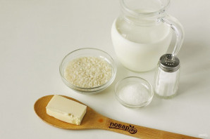 Молочная рисовая каша в духовке - фото шаг 1