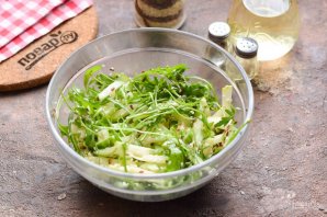 Салат с рукколой и кабачком - фото шаг 7