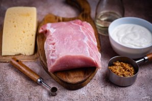 Свинина в сметане в духовке