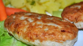 Рыбные котлеты без яиц - фото шаг 5