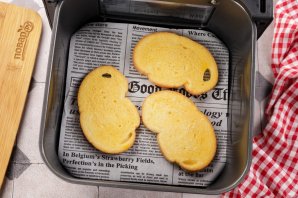 Бутерброды с сыром в аэрогриле - фото шаг 4