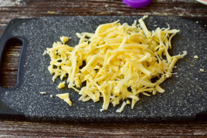 Помидоры фаршированные сыром в духовке - фото шаг 4