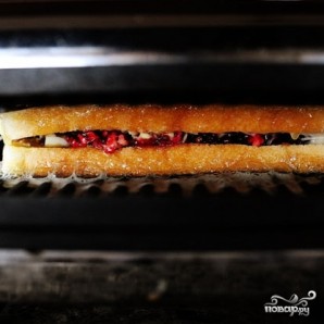 Швейцарский бутерброд с индейкой - фото шаг 7
