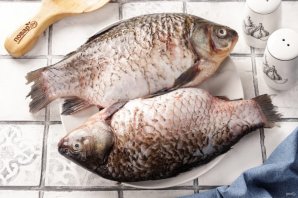 Караси в духовке - фото шаг 2