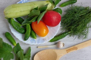 Малосольные овощи в пакете - фото шаг 1