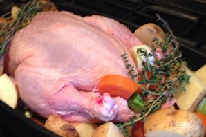 Куриное мясо с овощами в духовке - фото шаг 1