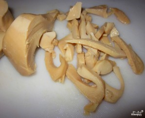 Салат из маринованных кальмаров - фото шаг 1
