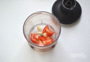 Закуска из хрена с помидорами и чесноком - фото шаг 4