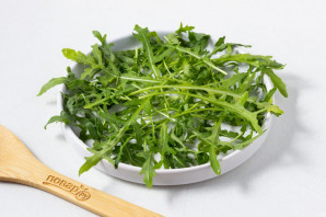 Зеленый салат с грушей - фото шаг 3