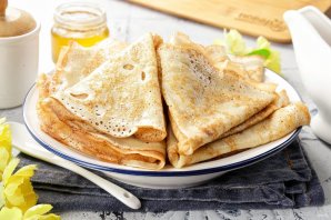 Блины с дырочками на кефире - фото шаг 12