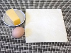 Яйца, запеченные с сыром - фото шаг 1