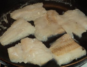 Рыба отварная с соусом польским - фото шаг 3