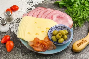 Канапе с сыром и ветчиной - фото шаг 1