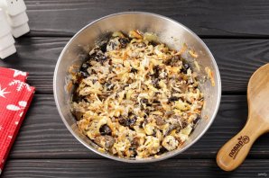 Салат "Дед Мороз-Красный нос" - фото шаг 7