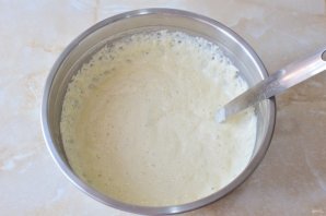 Блины на молоке дрожжевые - фото шаг 10