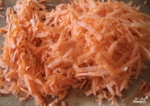 Икра из кабачков с морковью и луком - фото шаг 2