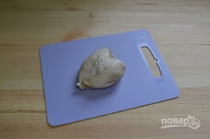 Слоеный салат с курицей и жареными грибами - фото шаг 8