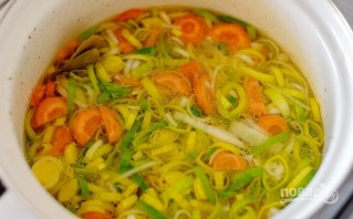 Легкий куриный суп с овощами - фото шаг 3