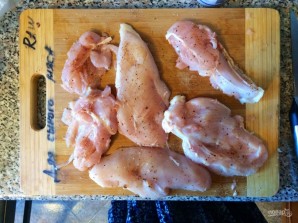 Сочный стейк из куриной грудки - фото шаг 2