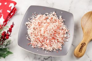 Салат "Рафаэлло" с крабовыми палочками - фото шаг 8