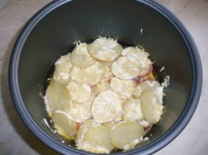 Картошка со свининой и грибами в мультиварке - фото шаг 1