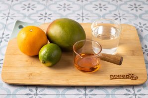 Сок из апельсина, лайма и манго - фото шаг 1