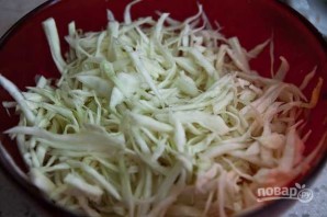 Салат из капусты с огурцами - фото шаг 3