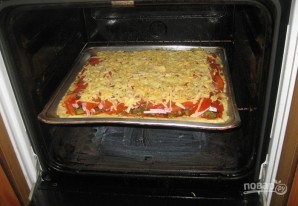 Пицца в духовке (тесто на майонезе) - фото шаг 10