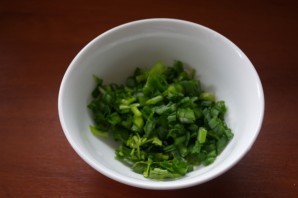 Кефирный соус с зеленью - фото шаг 1
